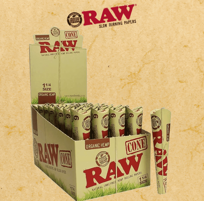 RAW ORGANIC CONES 1 1/4 SIZE DISPLAY - 32CT